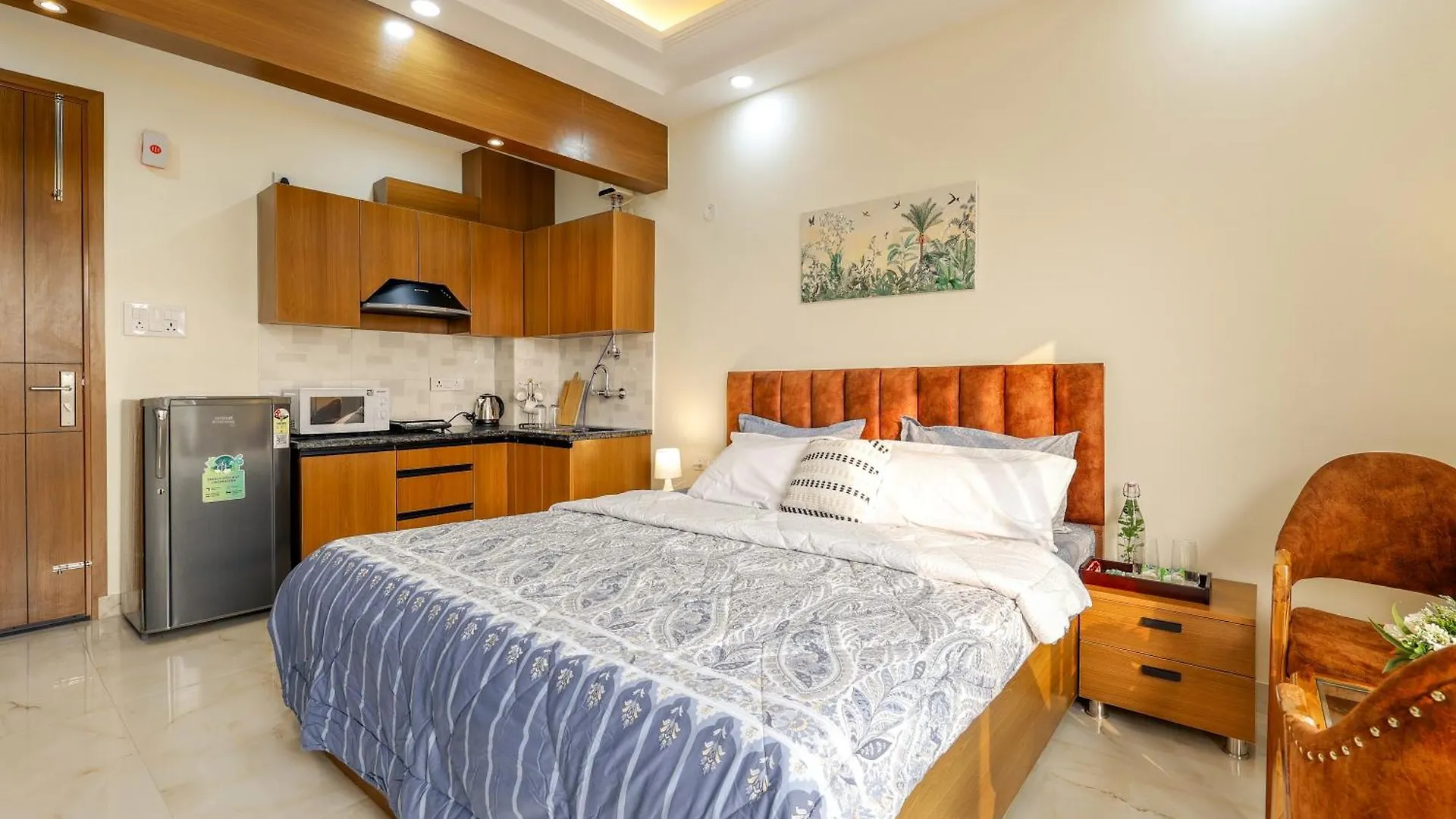 Zest Living Sector 55 Apartment Gurgaon 0*,  India